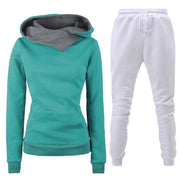 Women's Plush Hooded Sportswear Suit – Two-Piece Set with Pockets