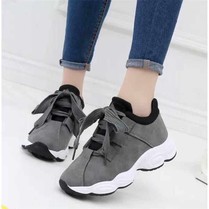 Women's New Style White Casual Shoes | Thick Sole Lace-Up Sneakers